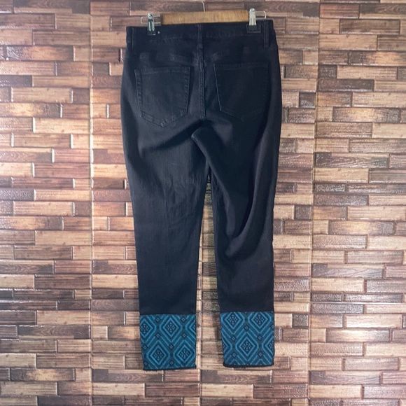 Womens Seven7 Cropped Mid Rise Skinny Jeans size 6 Black with  western style - Picture 3 of 14